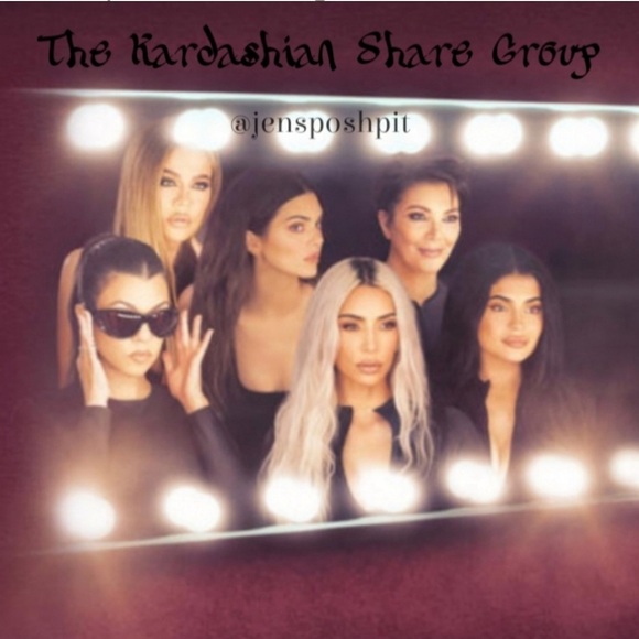 𝟏𝟎/𝟏𝟕 I’m Featured Today! 🎉🥰😘 - Picture 2 of 3